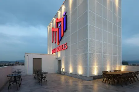 MINI hotels（臺中火車站館）