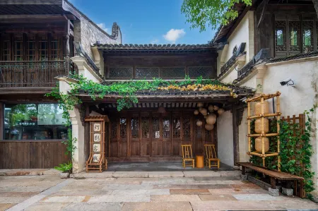 Dengying Homestay Отели рядом с достопримечательностью «Xiaoputuochan Temple»