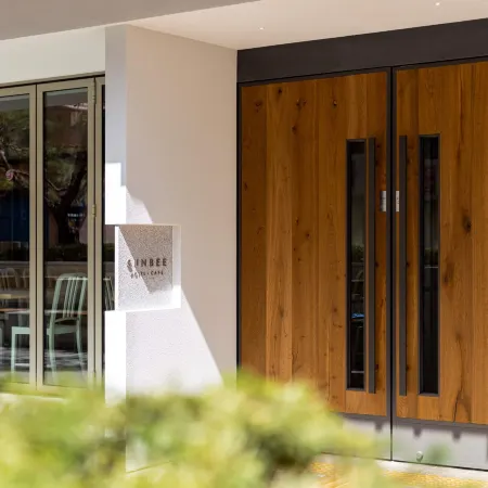 Sunbee Hotel Insadong Seoul Отели рядом с достопримечательностью «Торговый центр Tong-In Store»