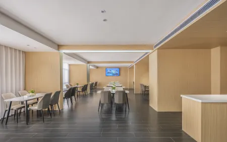 Su Zhou MEHOOD LESTIE Отели рядом с достопримечательностью «Yinhe Square»