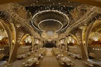 Xingang Hotel Hotels in Zalantun