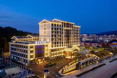 RITZ DKNTON HOTEL Hotels in Tsingliu