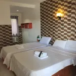 AOSMEC Pool Camp Hotel