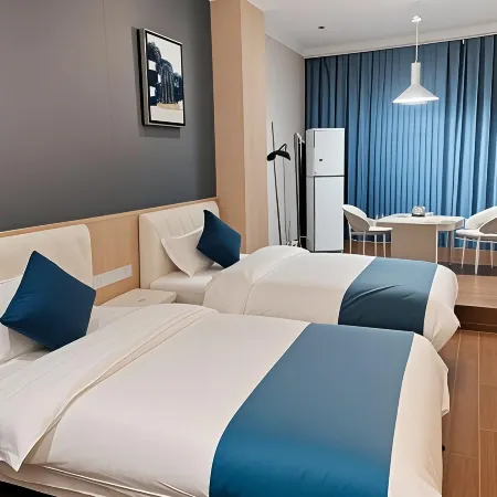 Lechang Jiacheng Hotel