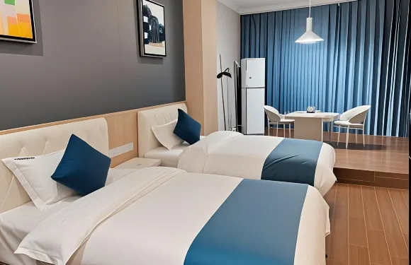 嘉誠大酒店（樂昌大潤發店）