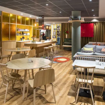 Aparthotel Adagio Paris Bercy Village Отели рядом с достопримечательностью «Валь-де-Сен»