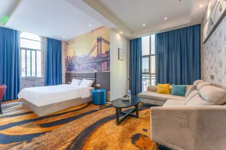 Roman Hotel Отели рядом с достопримечательностью «The Open University of Fujian Jian'ou Workstation»