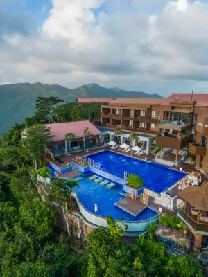 Yalong Bay Earthly Paradise Birds Nest Resort Các khách sạn gần Yalong Bay Central Square