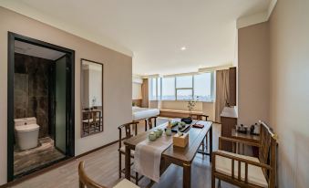 Yuzi Lanting Hotel (Provincial Traditional Chinese Medicine Hospital Qiantang Campus Wenze Road Subway Station)