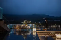 Dongjiang Lake Guishu • HolidayVilla 쯔싱 호텔