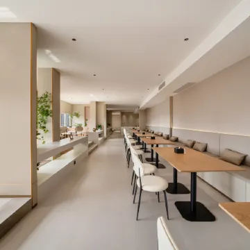 Hanxiyuan Hotel (Guanghan Yinzuo Bailun Night Market)