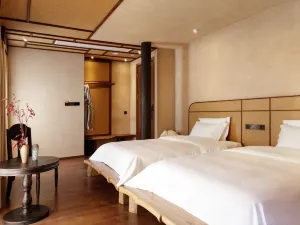 Chengdu Chuanjia Courtyard House (Kuanzhaixiangzi Alleys Jingxiangzi)