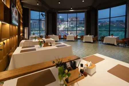 Mijing Hotel Отели рядом с достопримечательностью «Wujincheng Square»