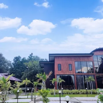 Phra Chan Khiang Dao Resort