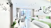Yunshui Yishan · Xigu Yunqi | Taihang Secret Land Vacation Apartment (Baoquan Tourism Resort Area) - Balkoner