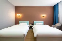 Pearl Holiday Inn Tashkurgan Plateau