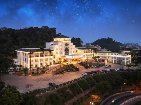 江門玉湖御景酒店 鄰近廣東江門中醫葯職業學院的酒店