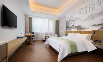 Qingdao World Expo City Runsheng Grand Hotel