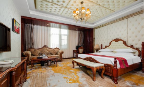 Xunfa Hotel (Huian County Government Gymnasium Branch)