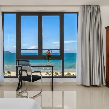 Cocorico Da Nang Beach Hotel Отели рядом с достопримечательностью «My Khe Pagoda»