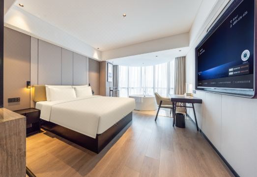 1. 아투어X 호텔 ..