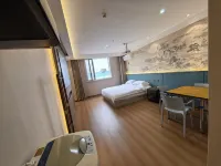 Qingchuang Homestay (Beiguo Century Plaza)