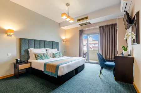 Hotel DAH - Dom Afonso Henriques Отели рядом с достопримечательностью «Lisbon Point»