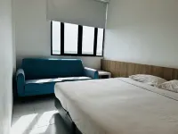 Imperio Professional Suite by Imperio Haffa - Rooftop Pools