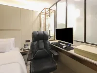 HANABI HOTEL Hotel dekat Kuil Surisa