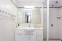 Mounts Bay Village - 2x2 Apartment in Perth CBD