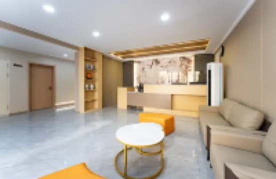 藍楓酒店（臨空地鐵站濟南遙牆國際機場店）