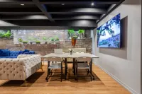 Olympia Hotel by Lodgo