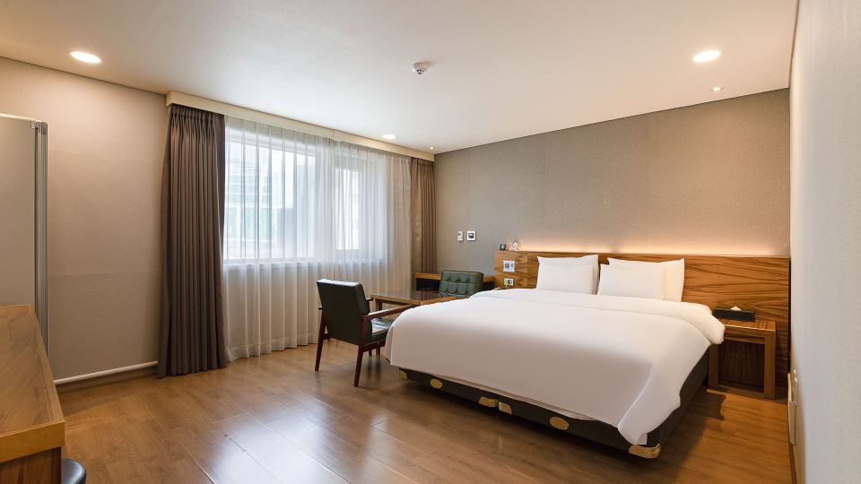 Anyang CNC Hotel