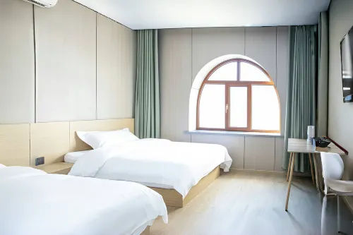 Angela Smart Hotel (Central Street Hagia Sophia Cathedral)