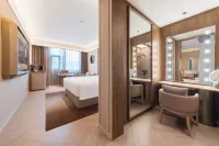 Chaozhou Ancient City Archway Street Orange Crystal Hotel