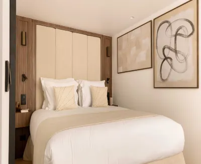 chic A C central apt - 2bdr 6p - faubourg s denis Hotel a Parigi