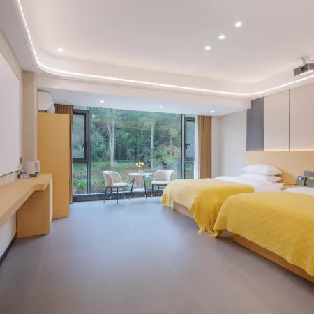 Yueting Meiyuan Homestay (Libo Xiao Qi Kong Scenic Area)