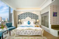 Royal Beach Hotel by Thg Hotel in zona Spiaggia My Khe