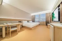 Huixian JinHui Avenue Branch of Quanji Hotel。