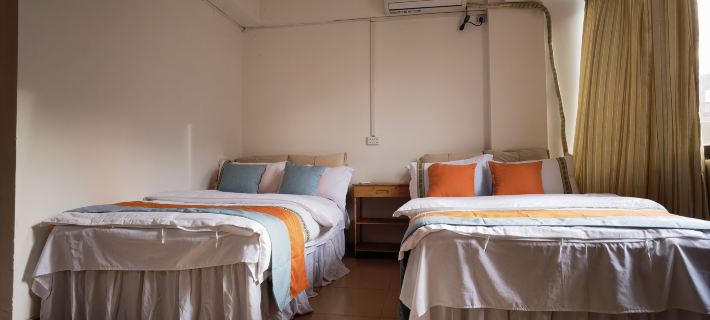 Pangtong Yao Bath (Gongde Road) Hotels in Jinxiu