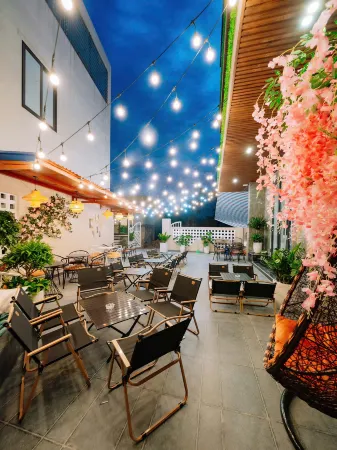 Catba SunWoo Homestay & Hotel Отели рядом с достопримечательностью «Кот Ба»