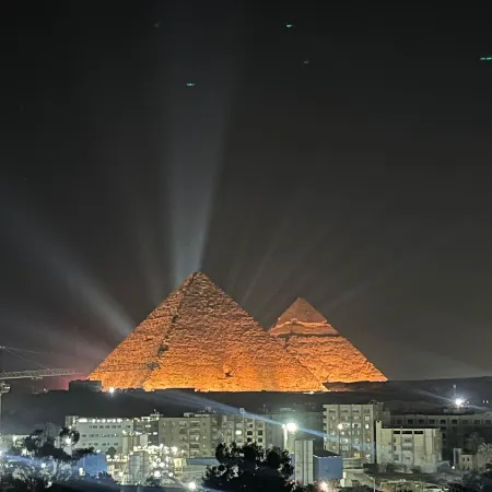 Rosetta Pyramids Inn