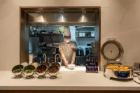 Borei Yunlan Resort Hotel (Lugu Lake Daluoshui Store) - breakfast