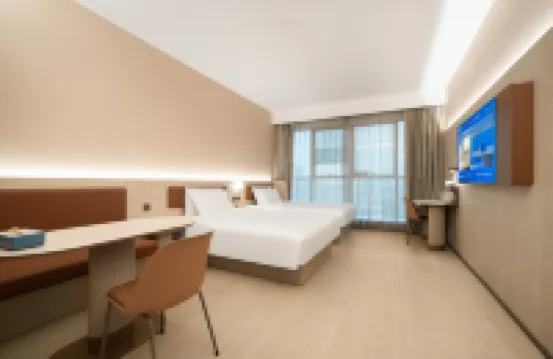HanTing Hotel (Foshan Lecong Louvre International Furniture Exhibition Center)