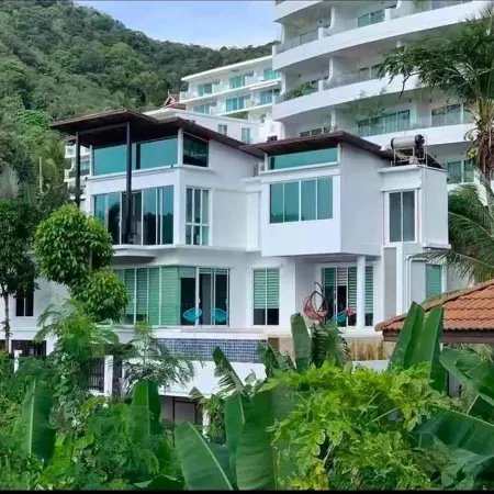 Villa Beverly Private Infinity Pool with Seaview near Kata Beach