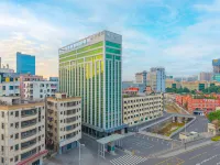 Lavande Hotel (Huawei Gangtou Metro Station) Hotels near Huawei Headquarters