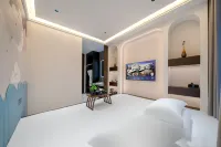 Xuexiang Ruixue Yunting Hotel - balcony