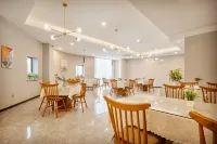 Shengtiandi Residence Hotel (Tongling Jinshan Plaza No. 12 Middle School) - เปิดใหม่