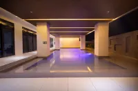 Hotel101 - Fort - Pools