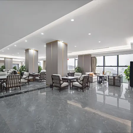 Longhu Hotel